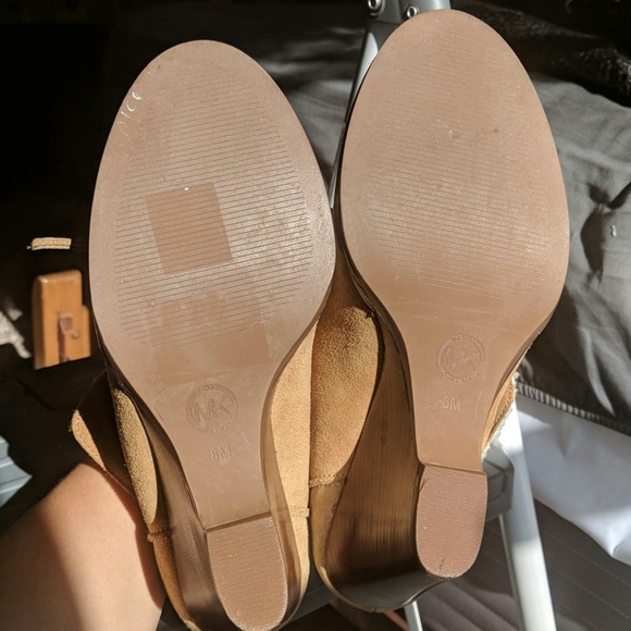 MICHAEL KORS Wedge Moccasin Booties - Picture 6 of 10